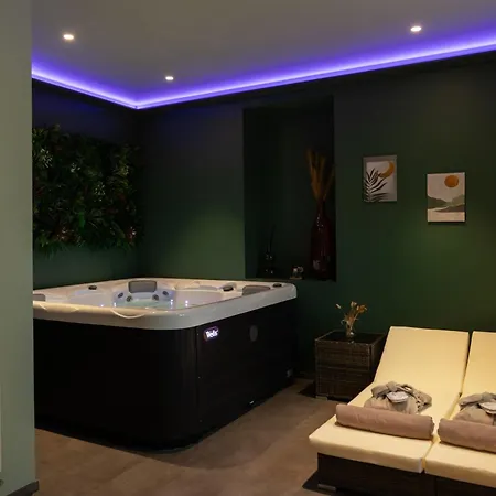 Hotel Al Dos - Breakfast & Private Spa-3